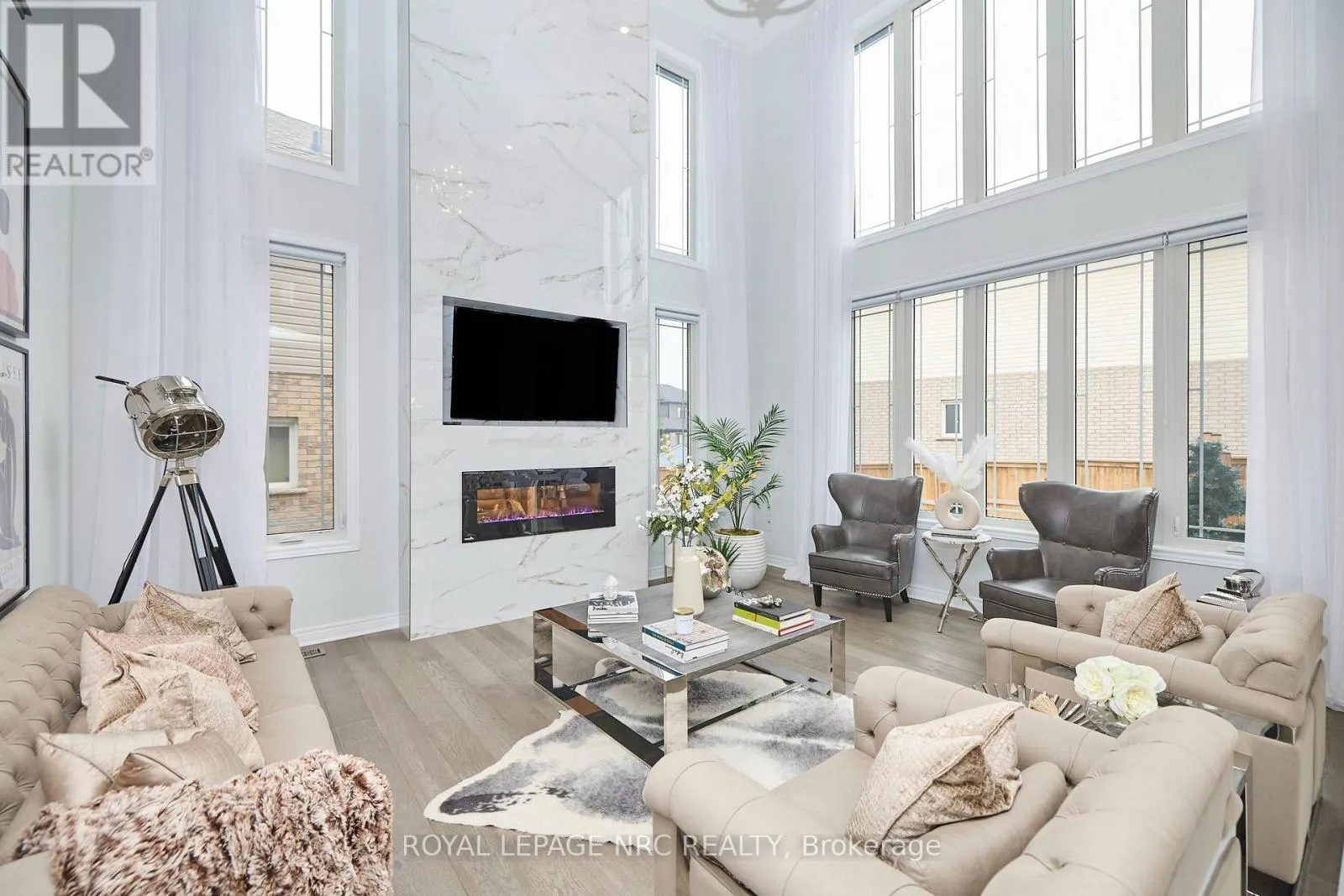 31 BERGENSTEIN CRESCENT