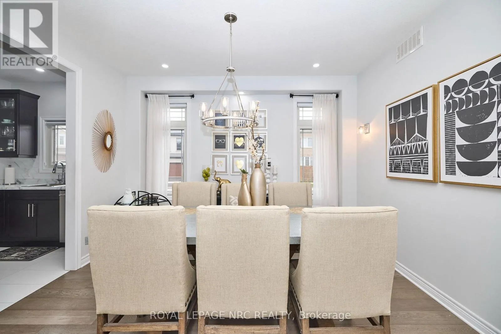 31 BERGENSTEIN CRESCENT