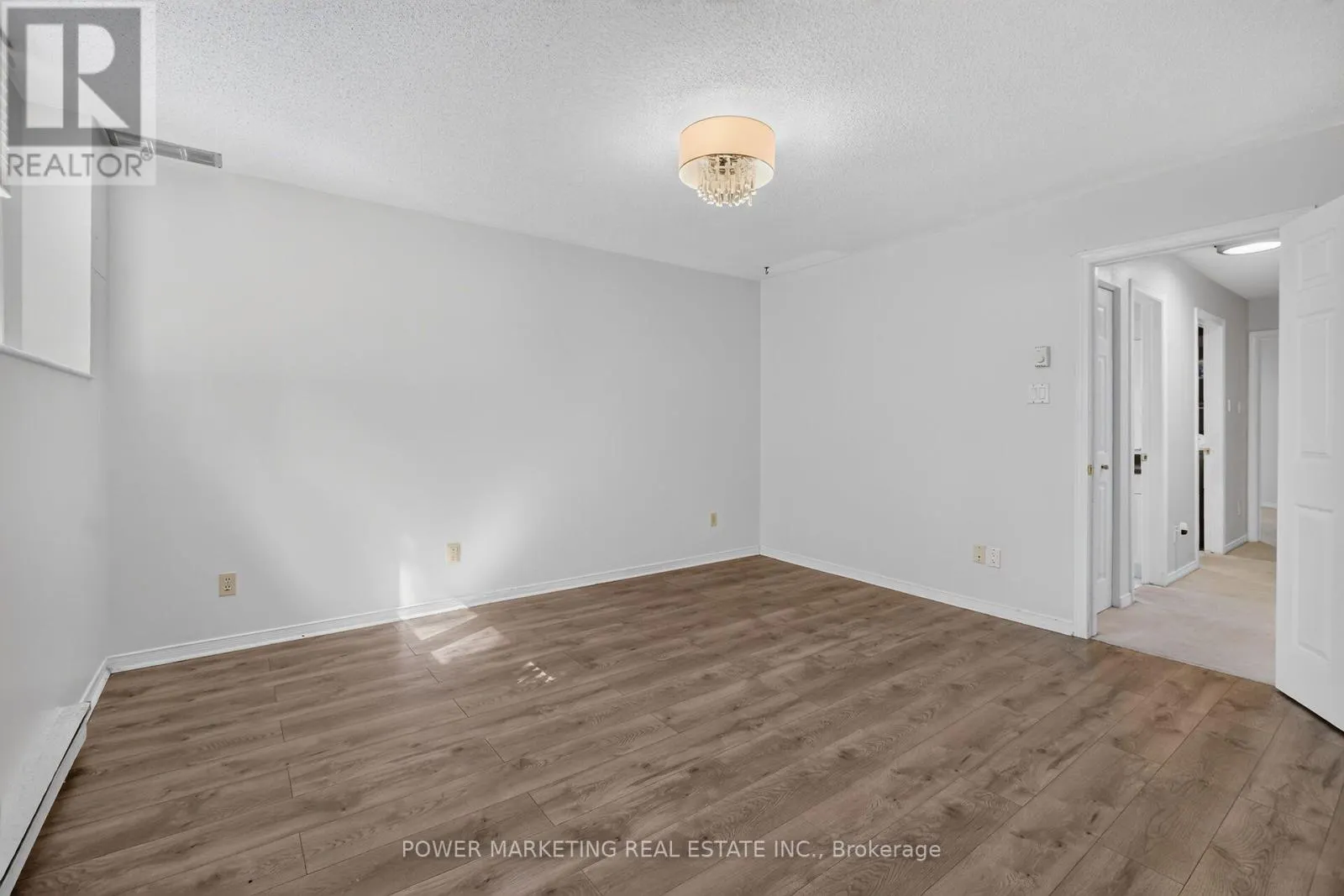 442 BRISTON PRIVATE