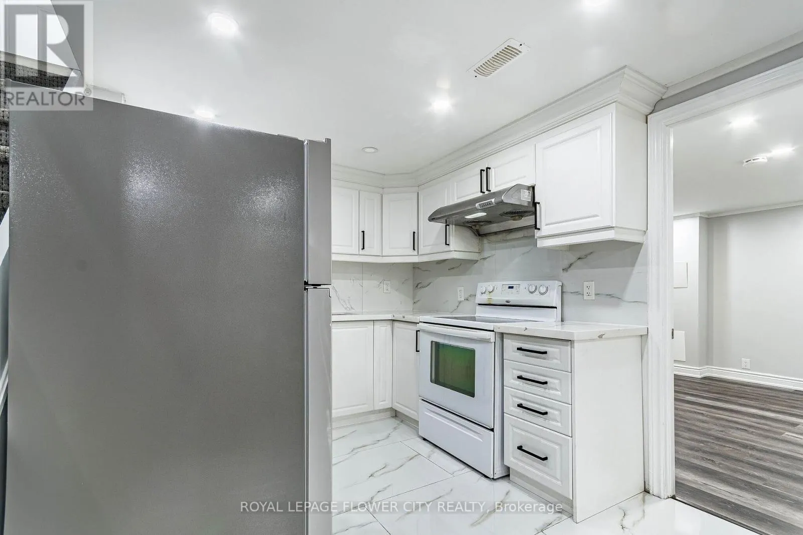 135 KEEFER ROAD