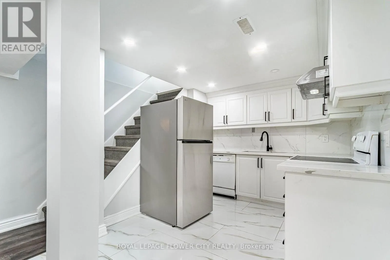 135 KEEFER ROAD