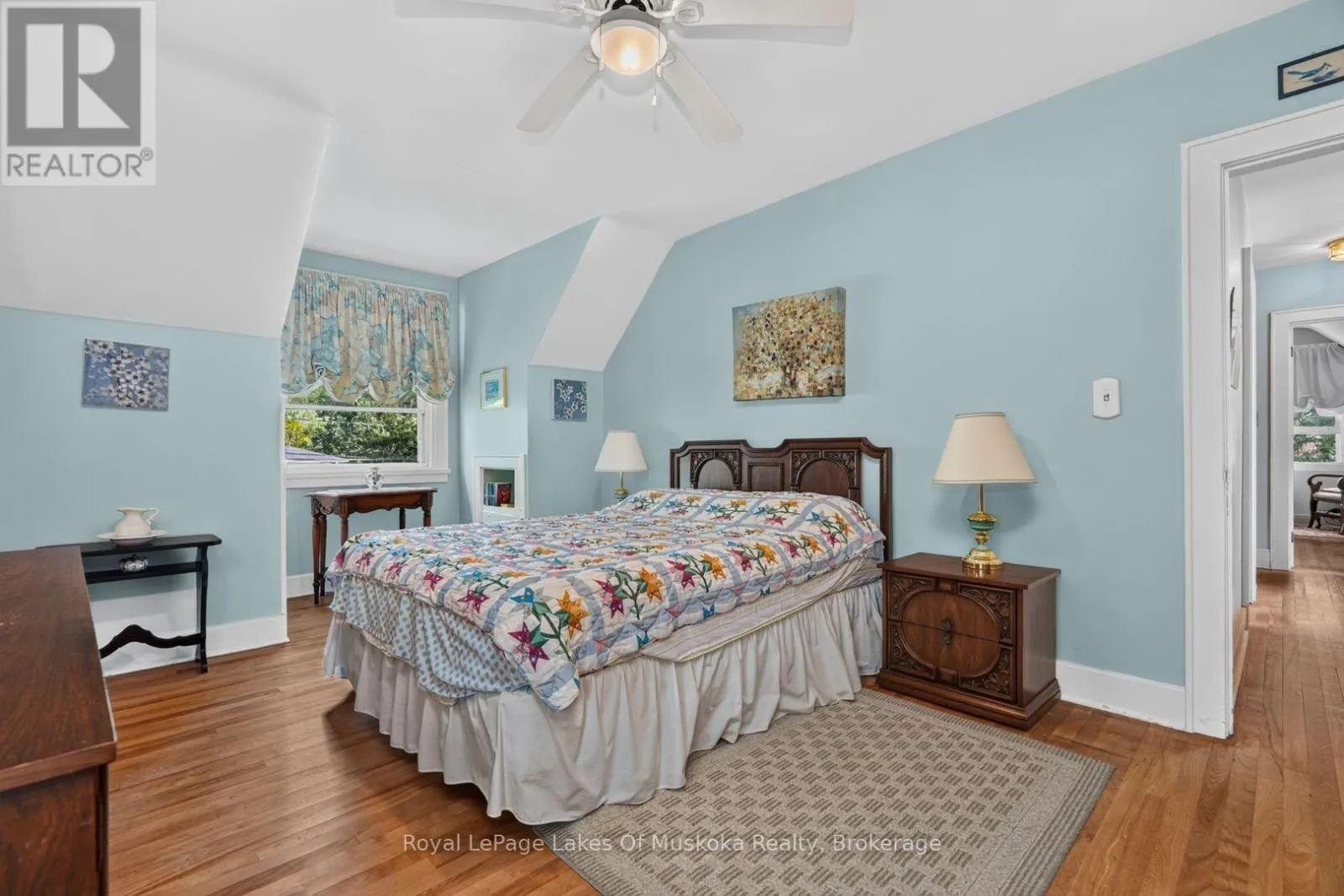 2 MOUNTVIEW AVENUE