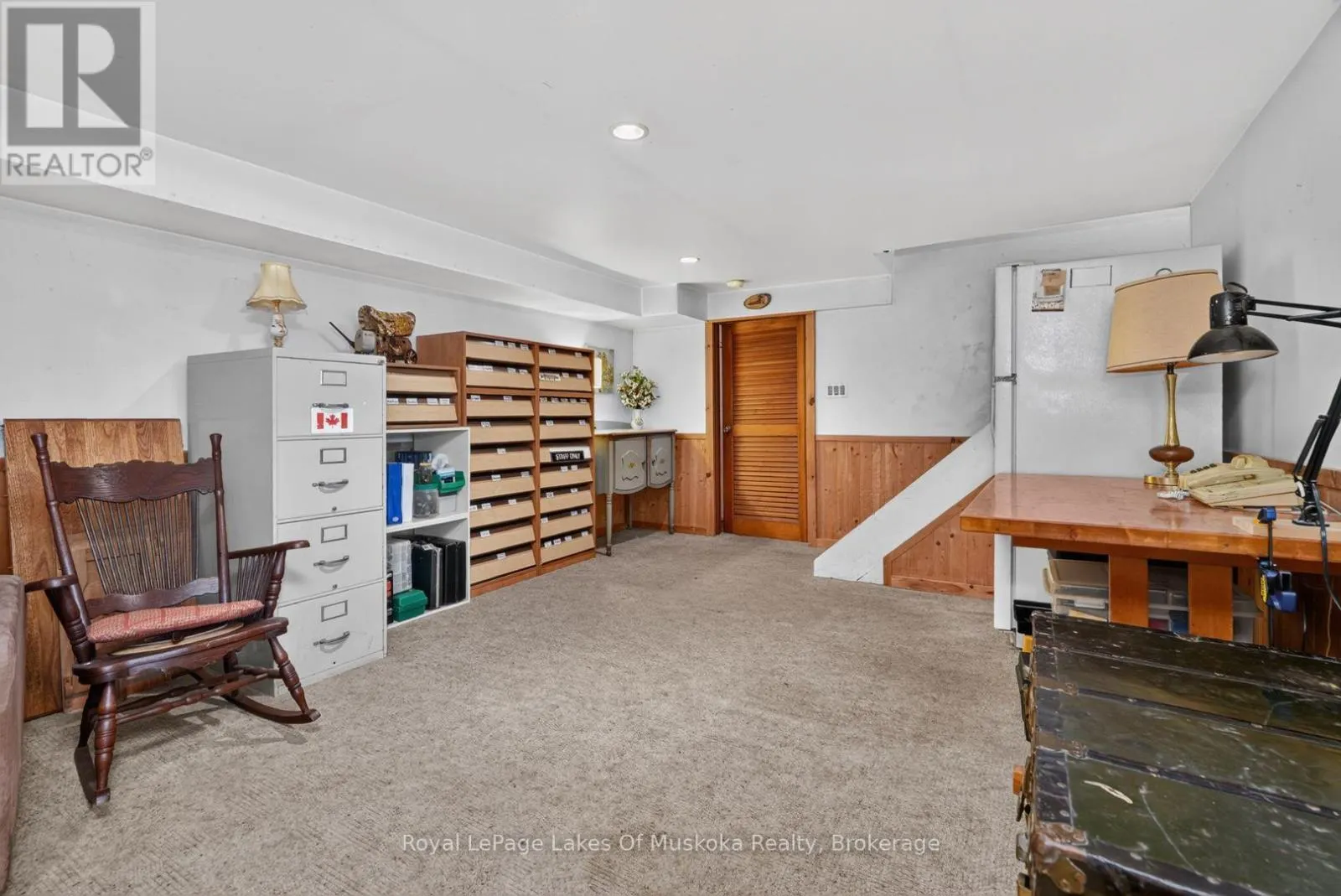 2 MOUNTVIEW AVENUE