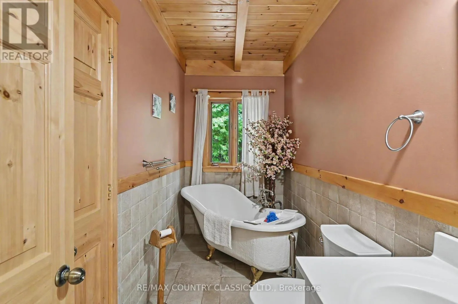 203 DOC EVANS ROAD