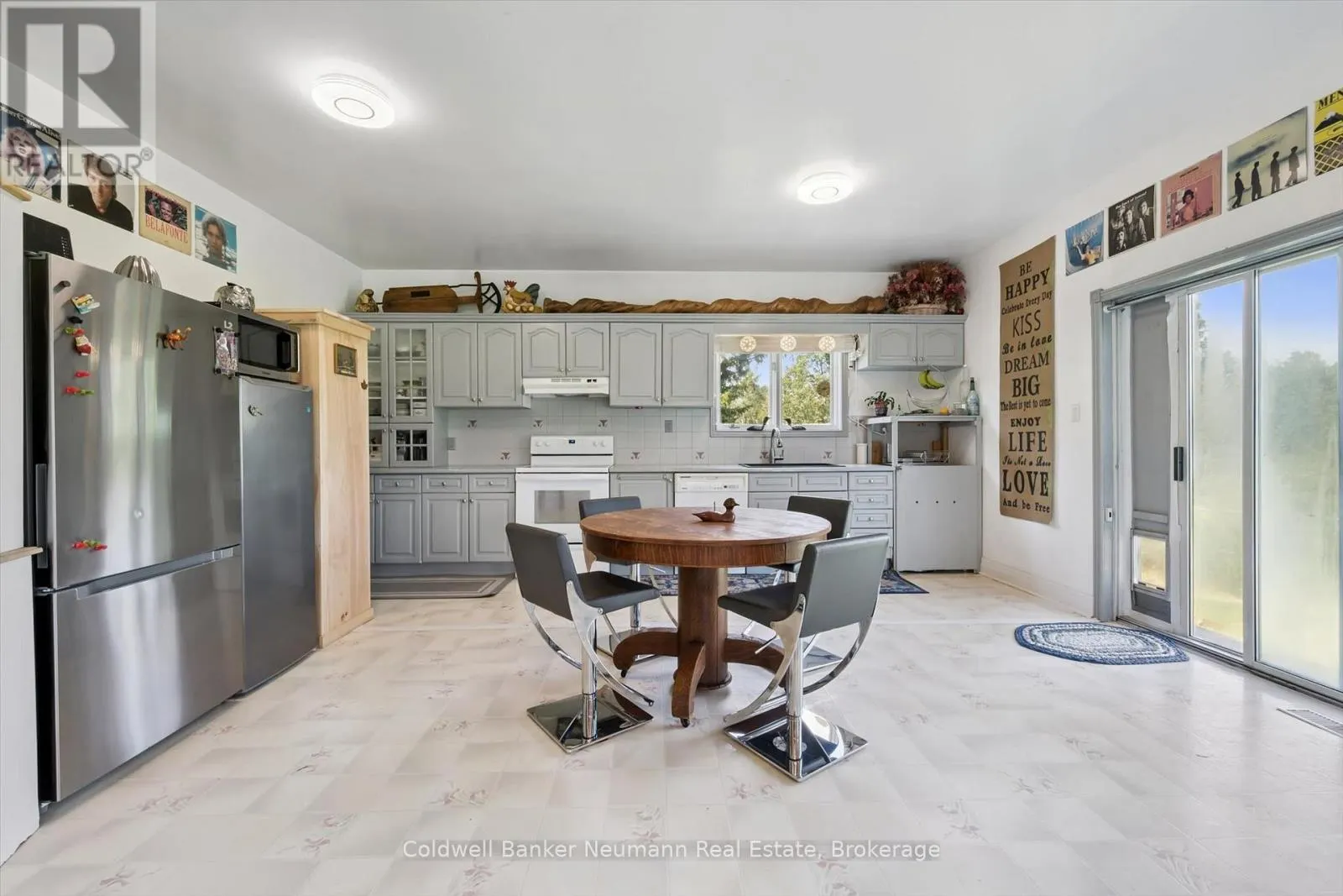 7530 MACPHERSON LANE