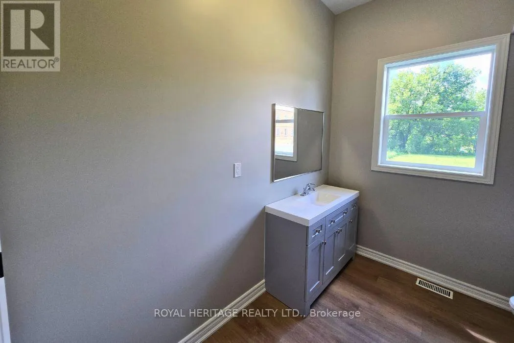 1009 ELM TREE ROAD