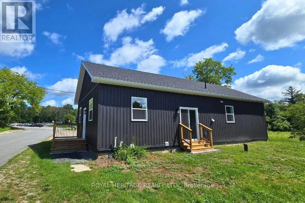 1009 ELM TREE ROAD