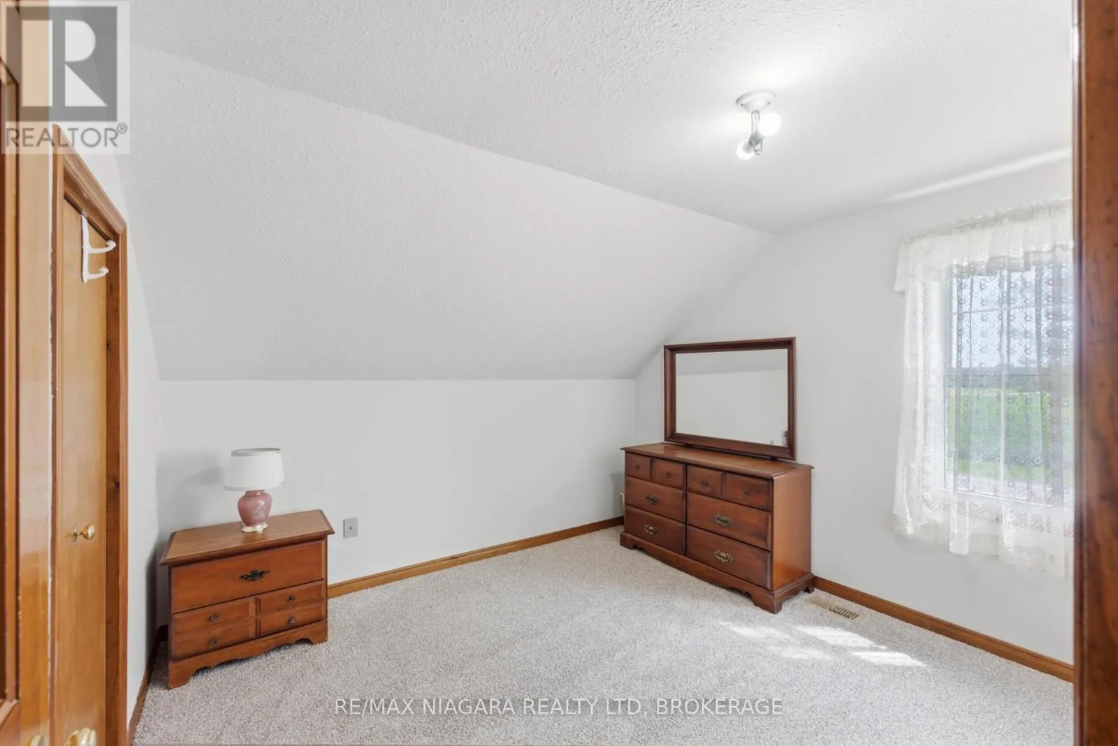 4491 CANBOROUGH ROAD