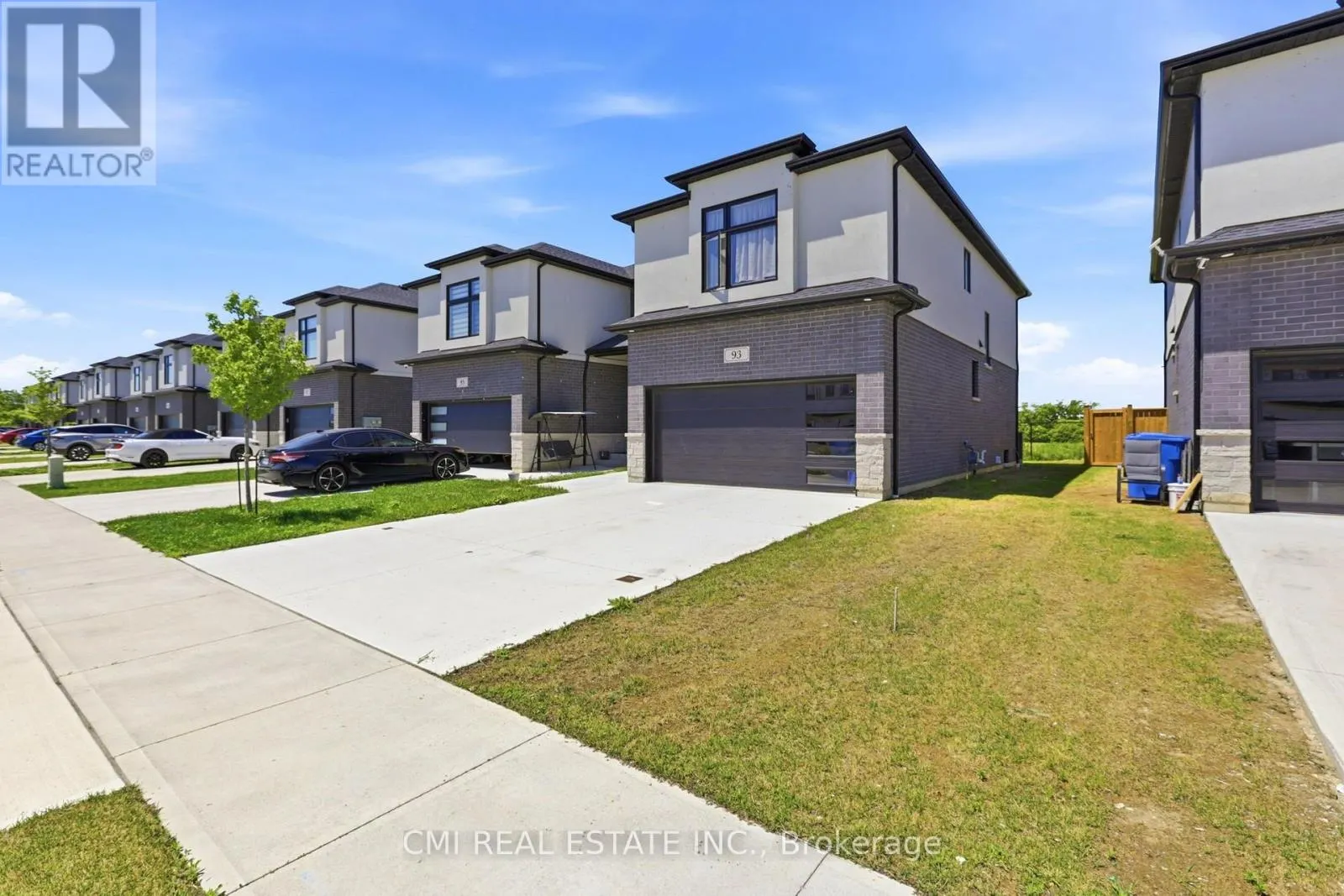 10B - 93 EAGLE STREET