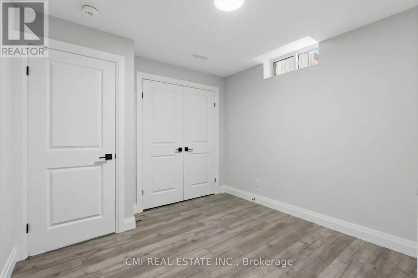 10B - 93 EAGLE STREET