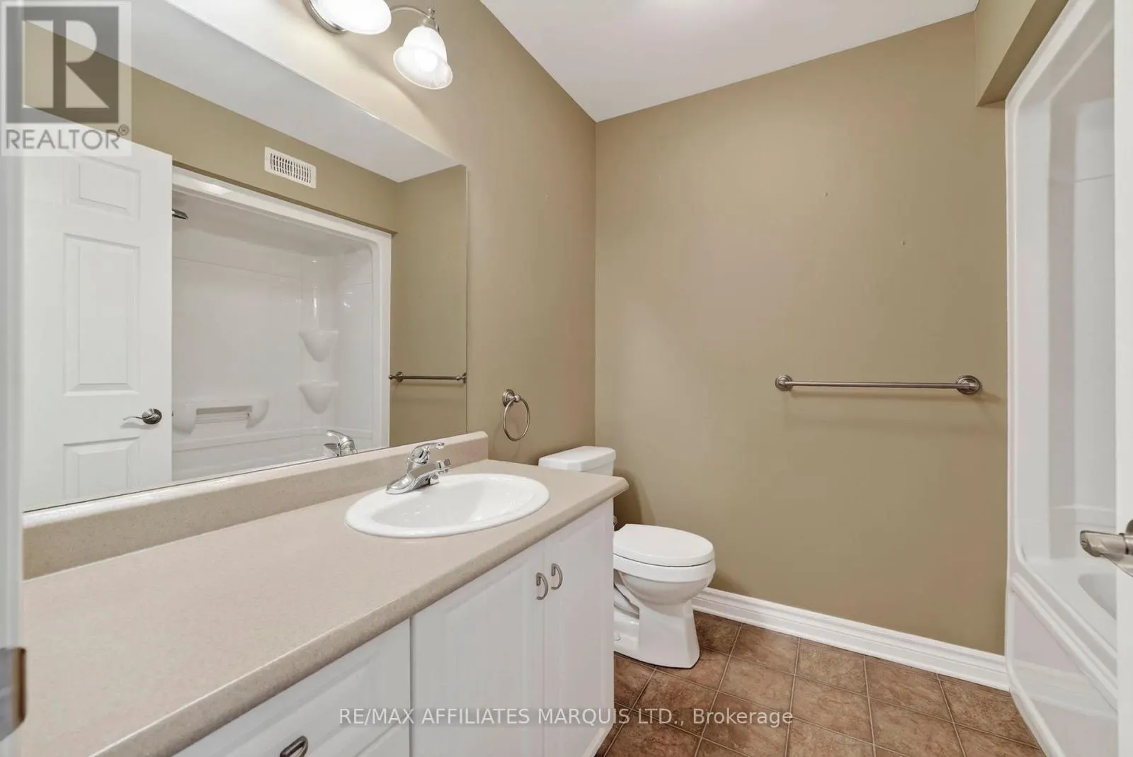 121 GAIL ELIZABETH COURT