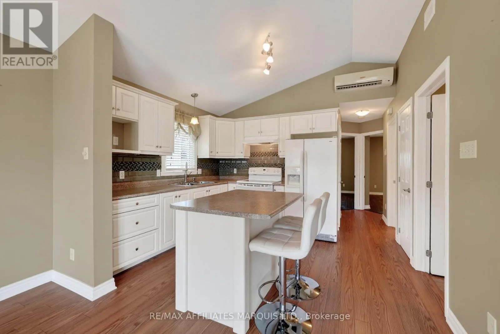 121 GAIL ELIZABETH COURT