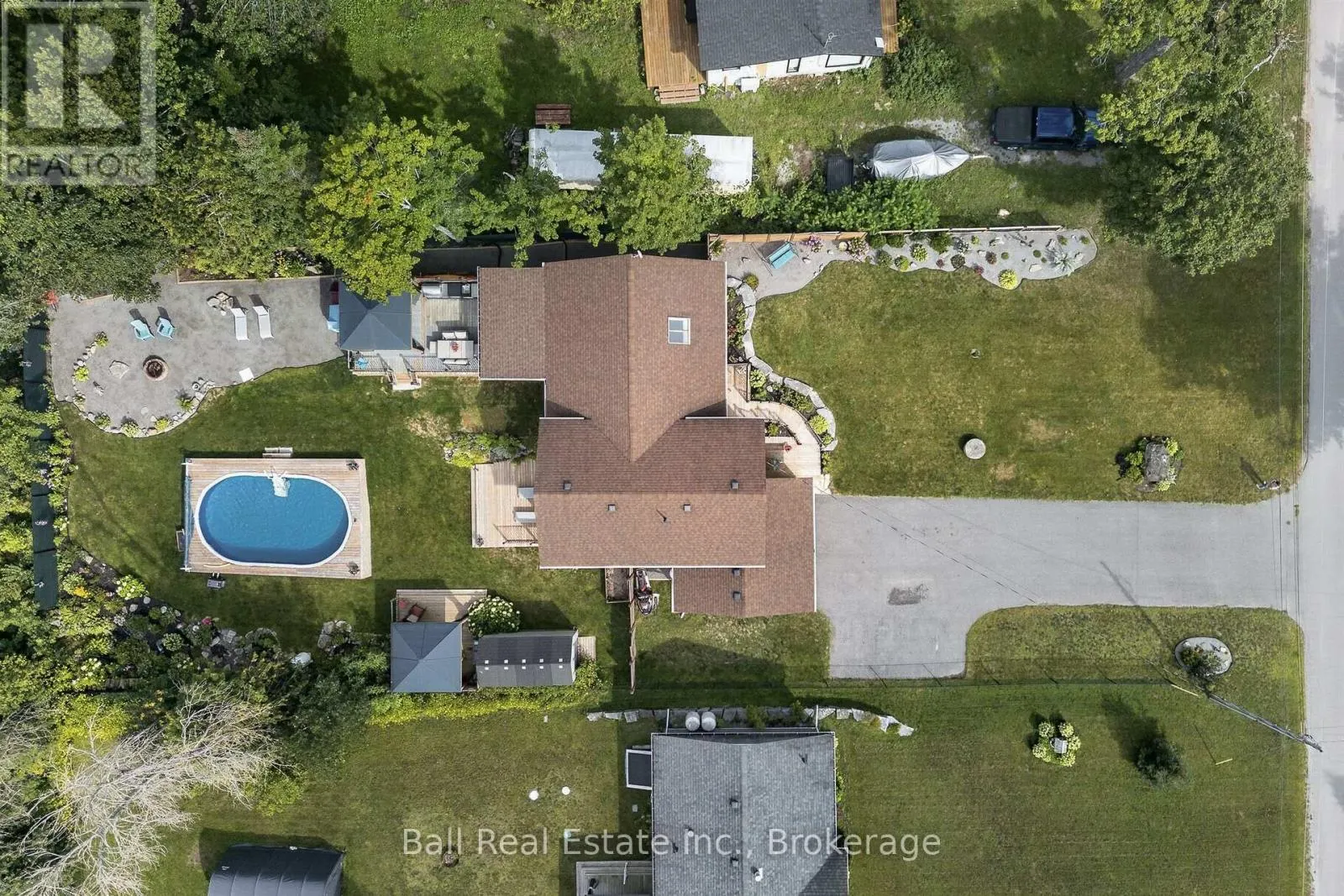 118 ECHO BAY ROAD E