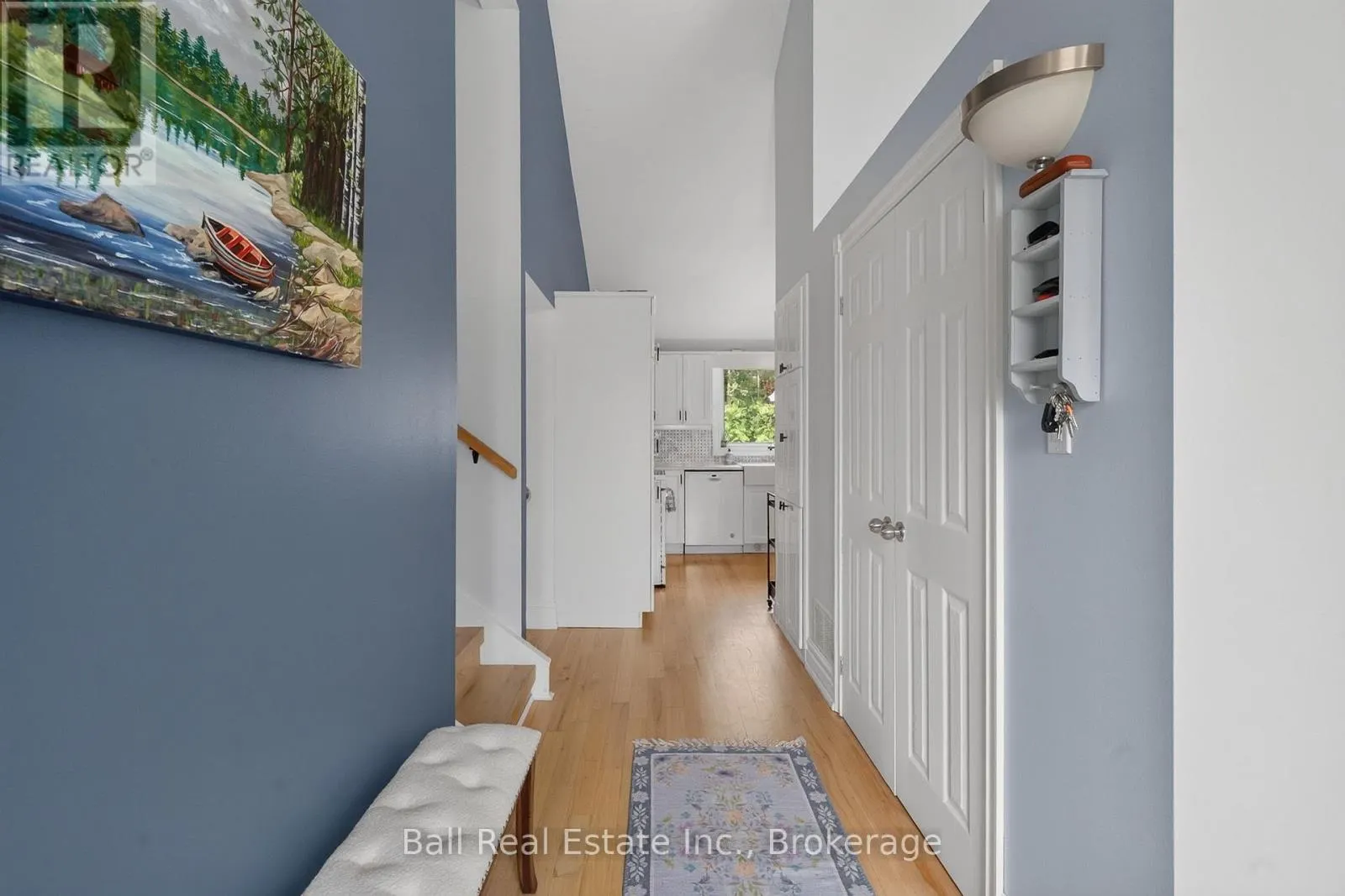 118 ECHO BAY ROAD E