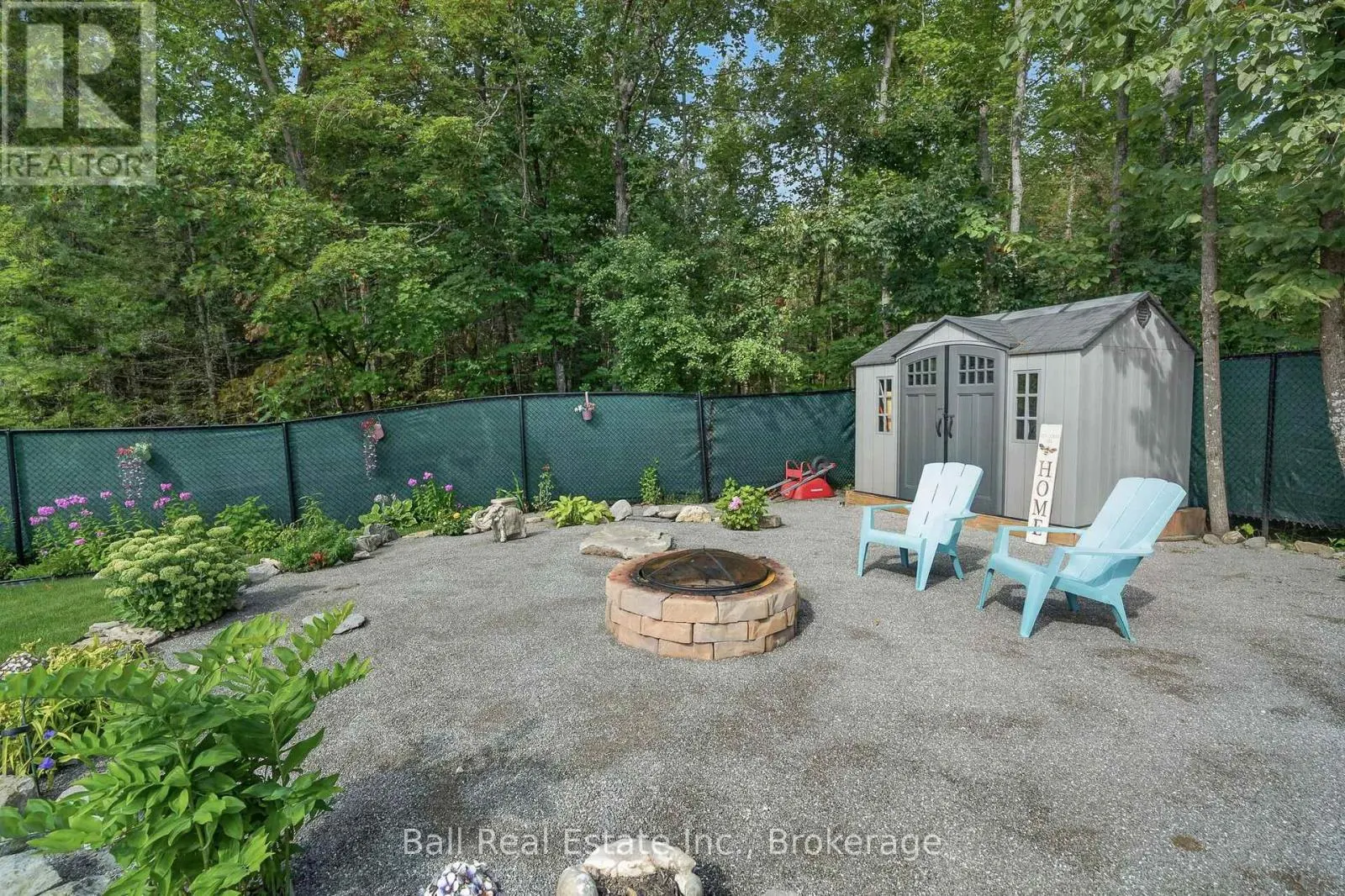 118 ECHO BAY ROAD E
