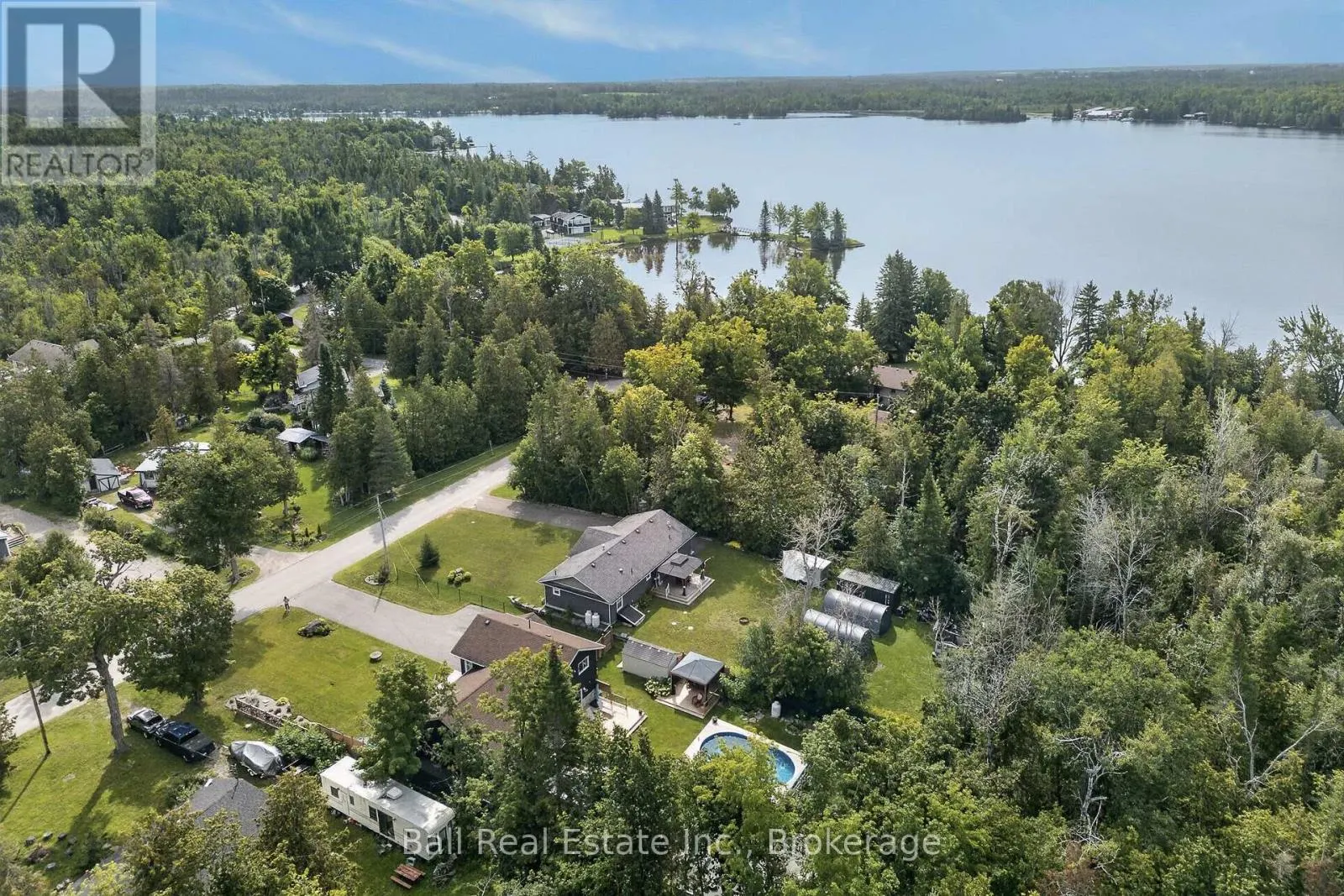 118 ECHO BAY ROAD E