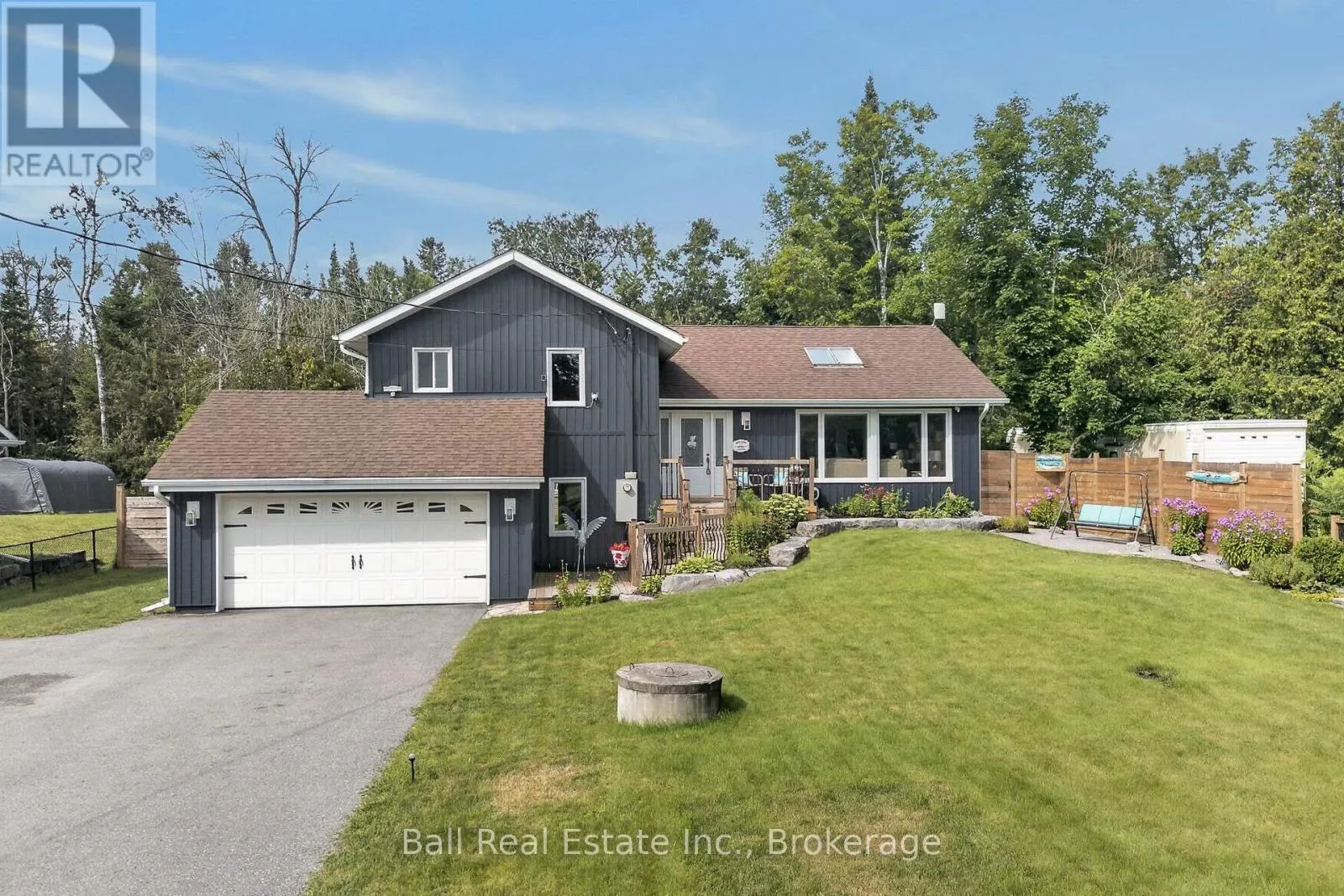 118 ECHO BAY ROAD E