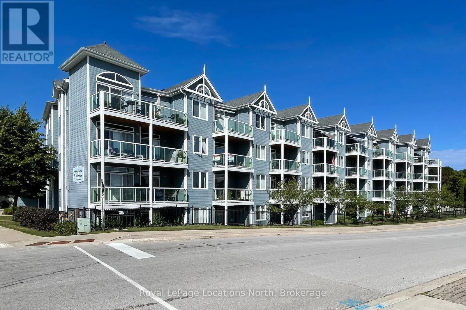 208 - 34 BAYFIELD STREET #208