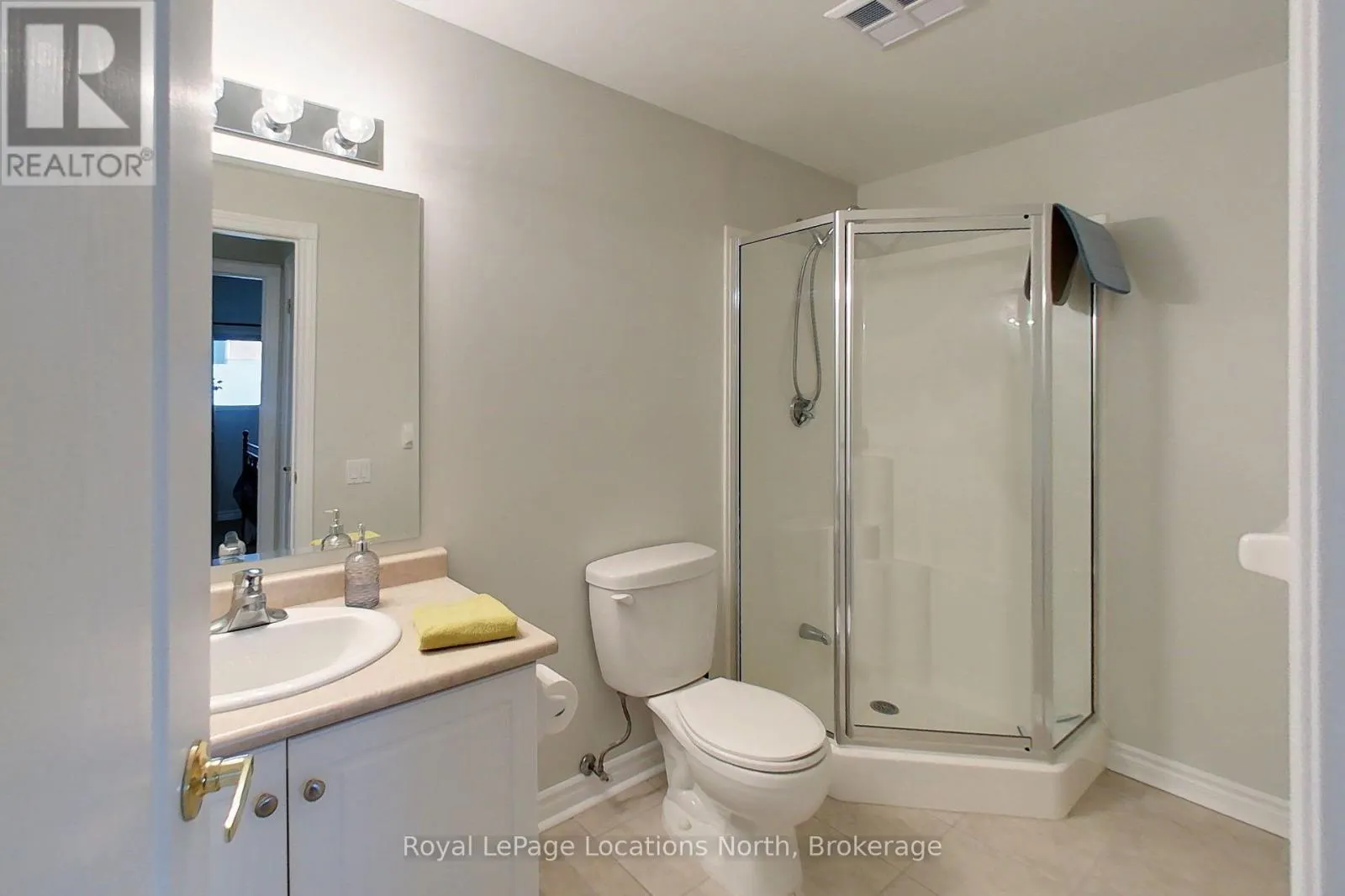 208 - 34 BAYFIELD STREET #208