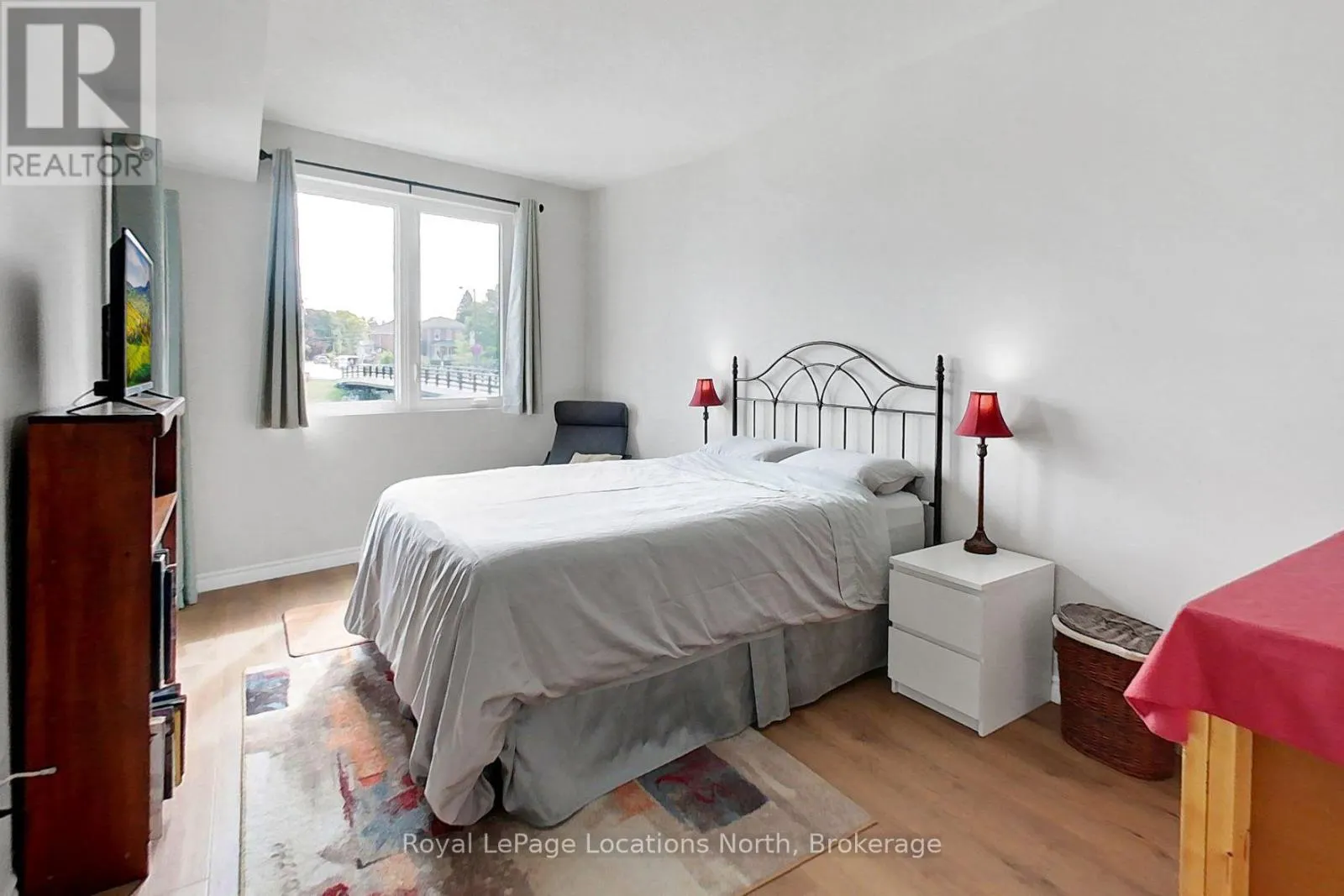 208 - 34 BAYFIELD STREET #208