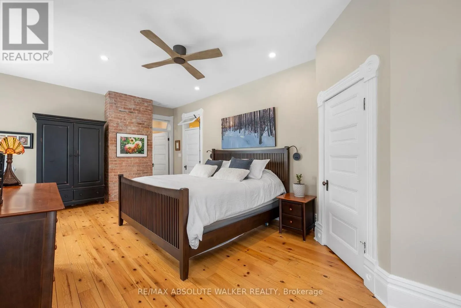 3302 MAIN STREET