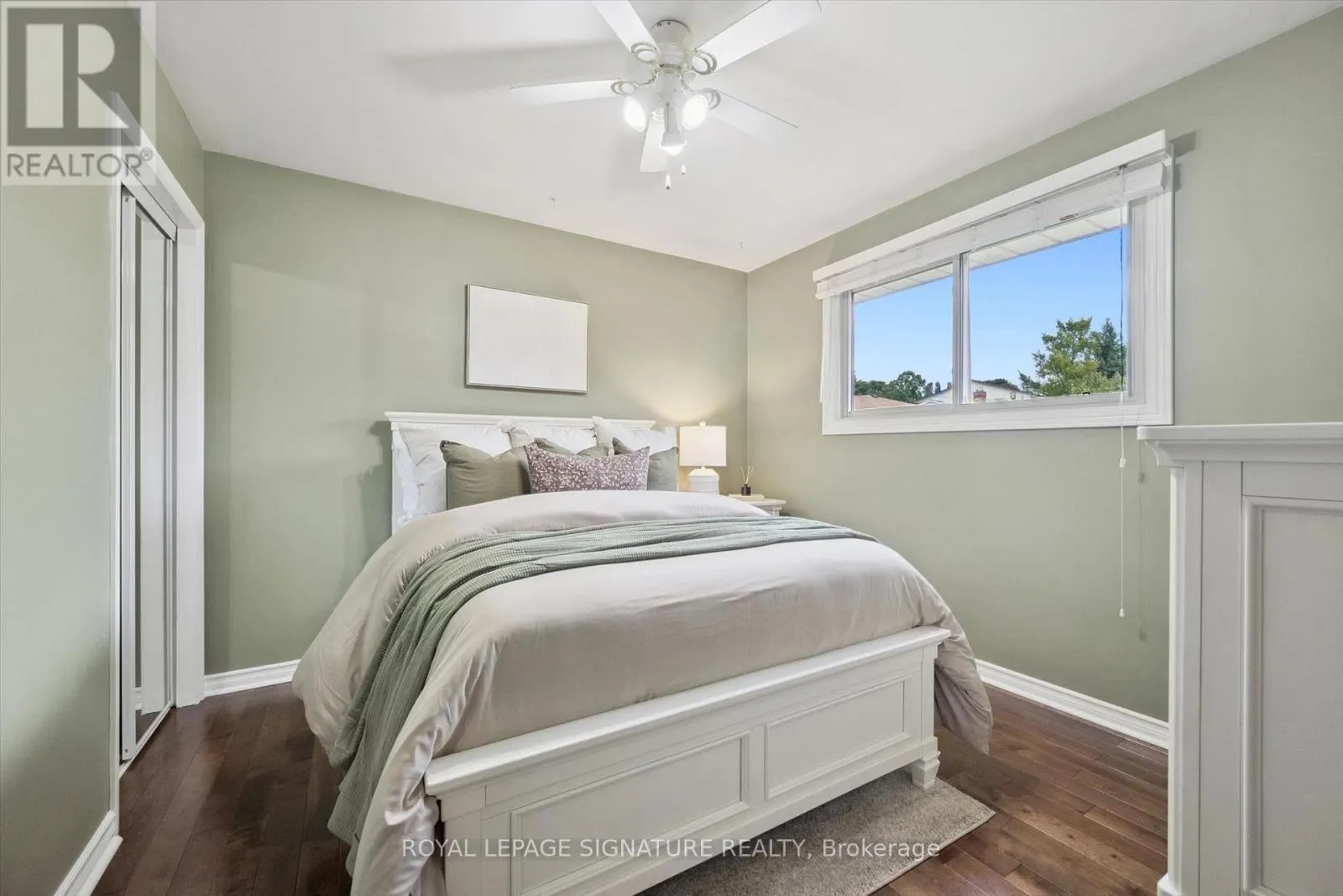 590 FERN ROAD
