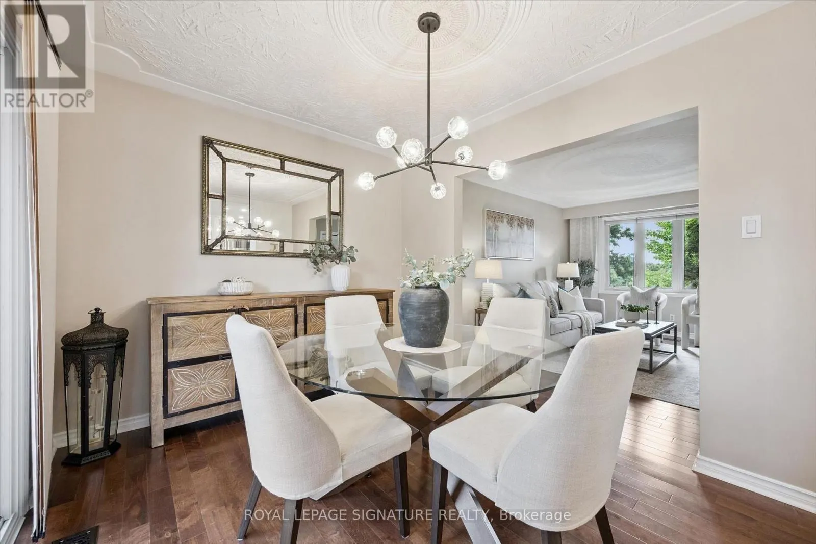 590 FERN ROAD