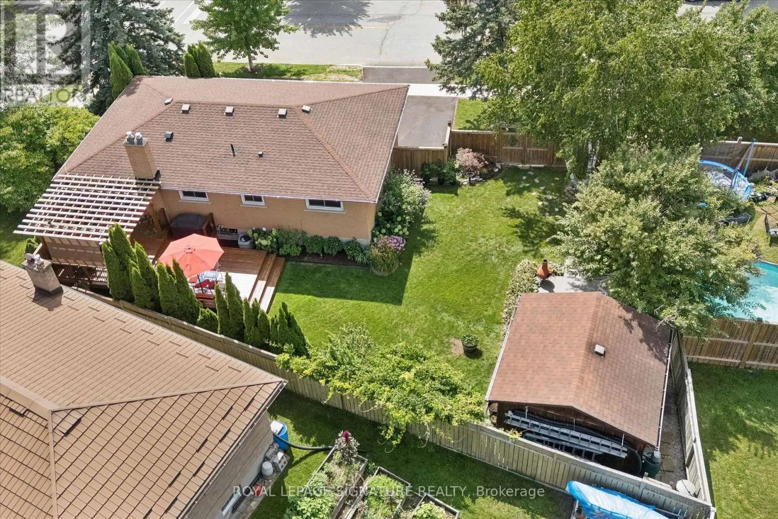 590 FERN ROAD