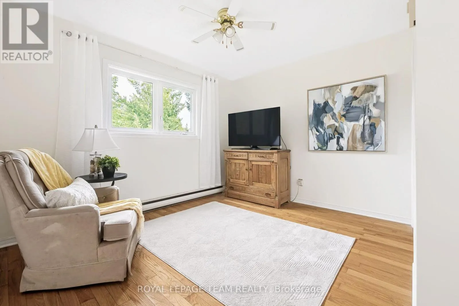 1016 BOUCHER CRESCENT