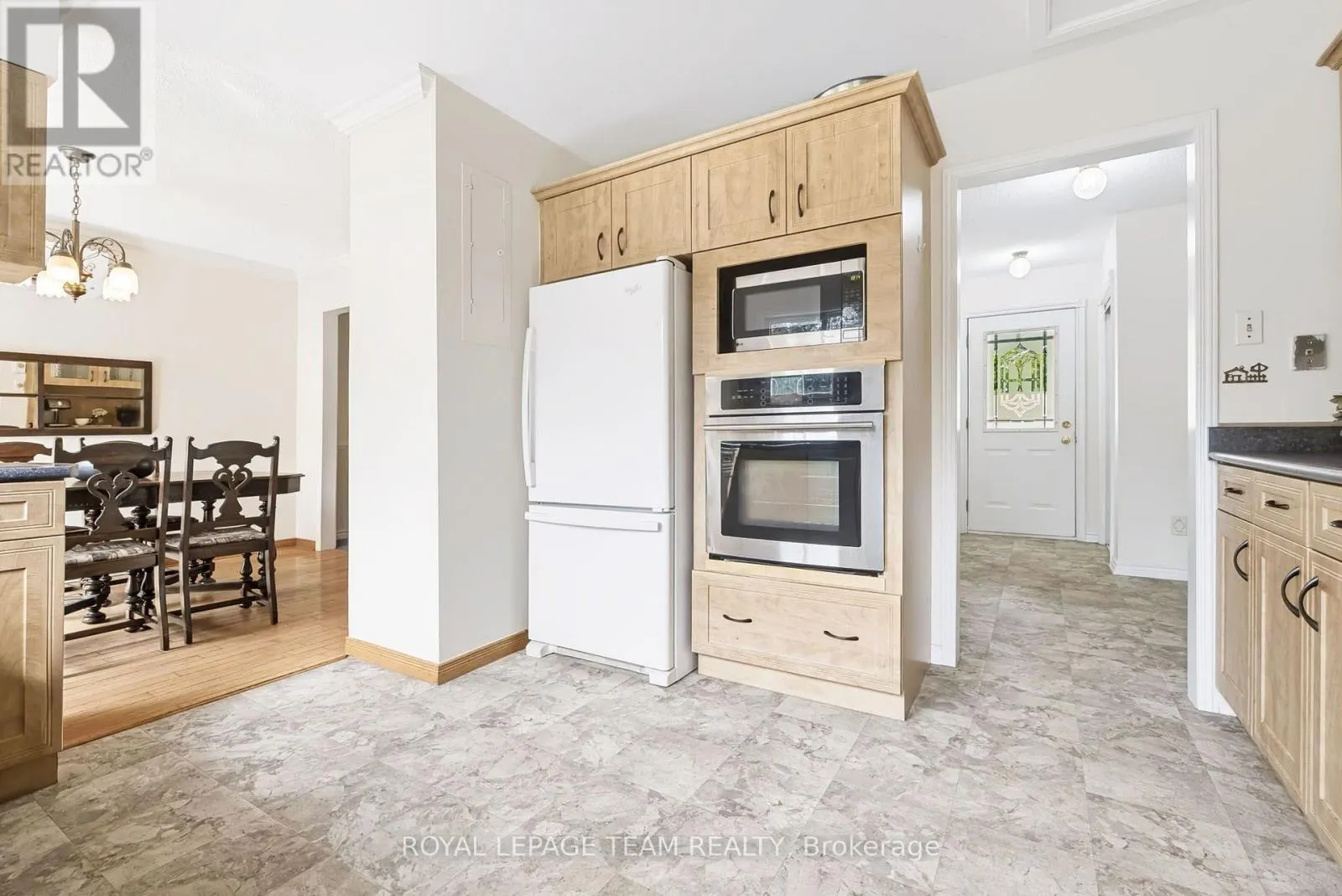 1016 BOUCHER CRESCENT