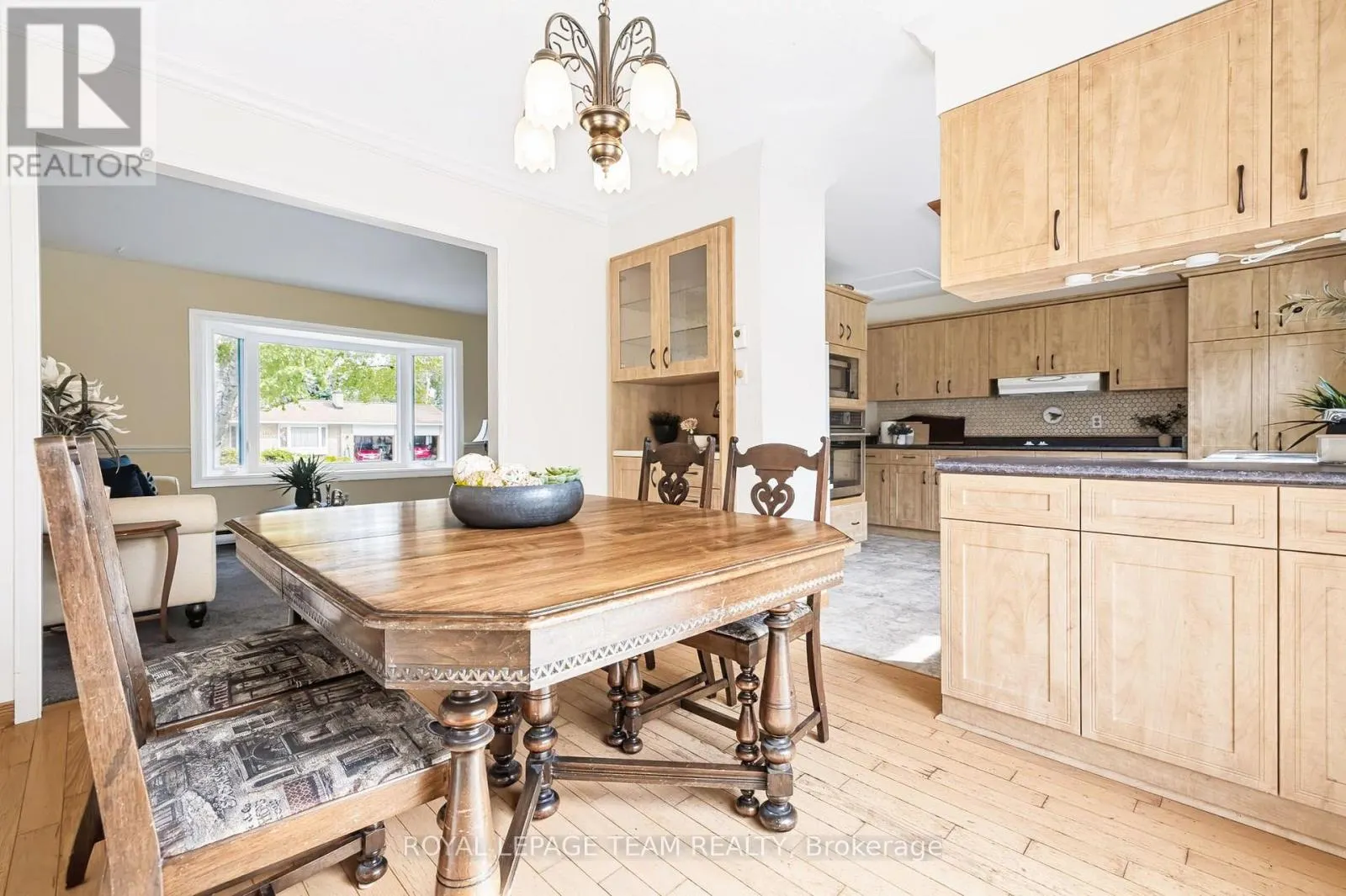 1016 BOUCHER CRESCENT
