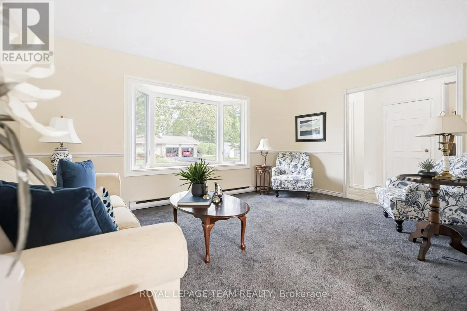 1016 BOUCHER CRESCENT