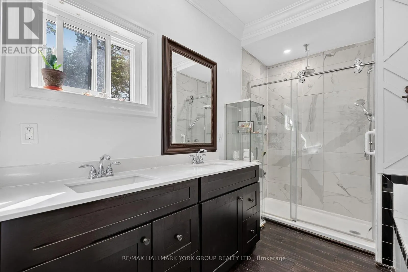 2285 SOUTHWOOD ROAD