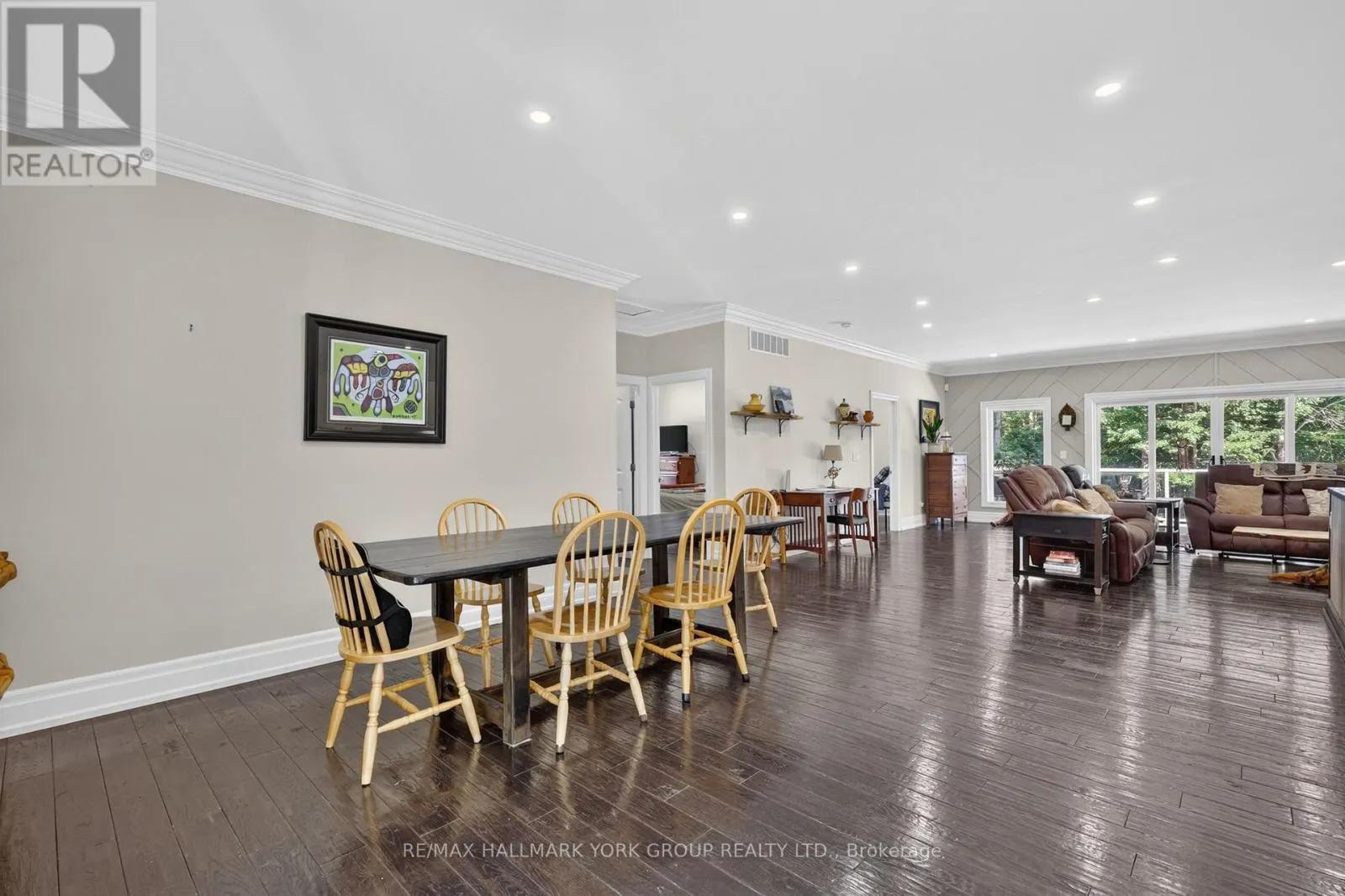 2285 SOUTHWOOD ROAD