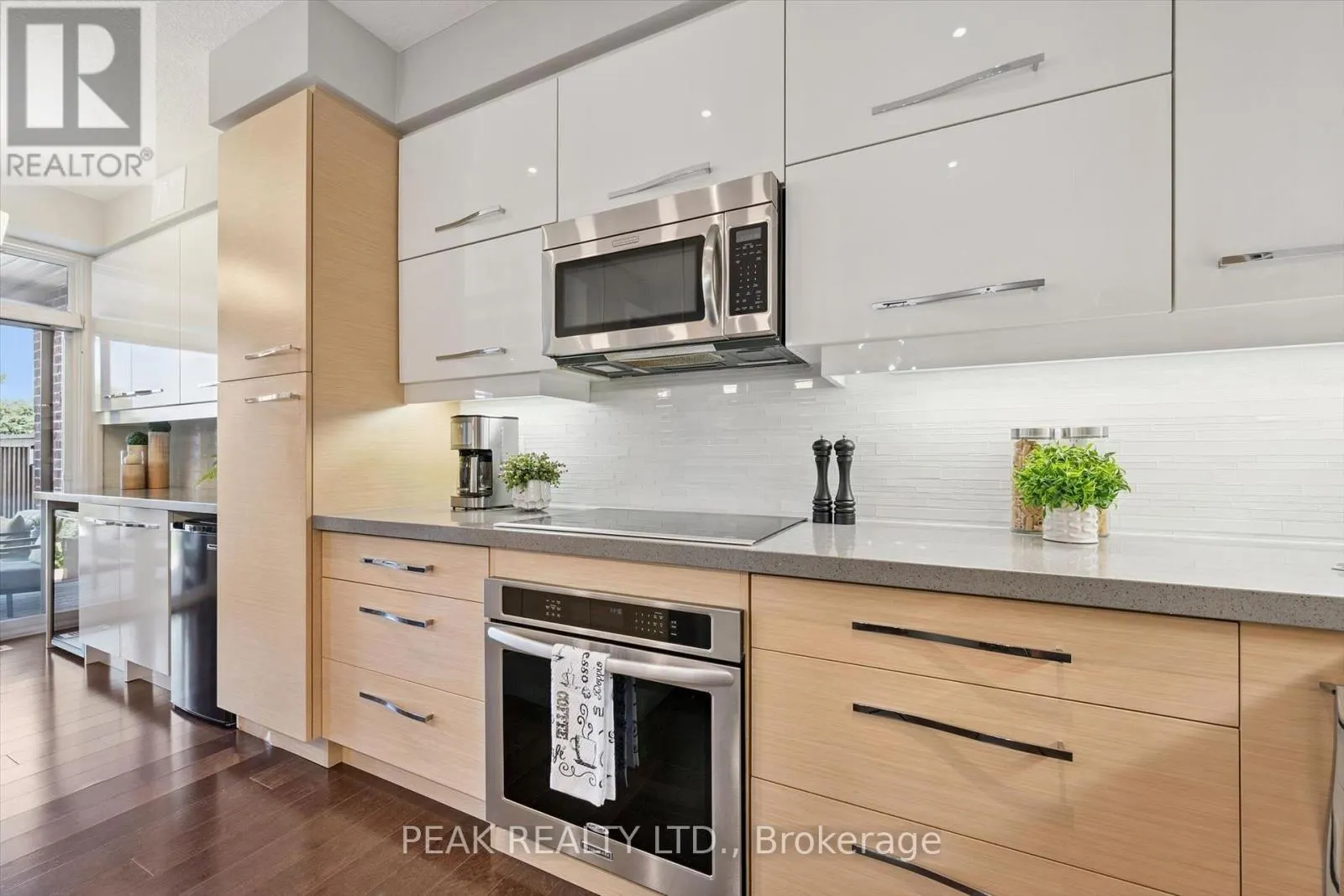 111 OAK PARK DRIVE