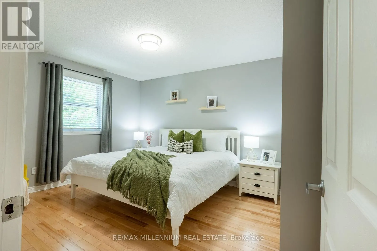 11 - 230 MEADOWBROOK DRIVE