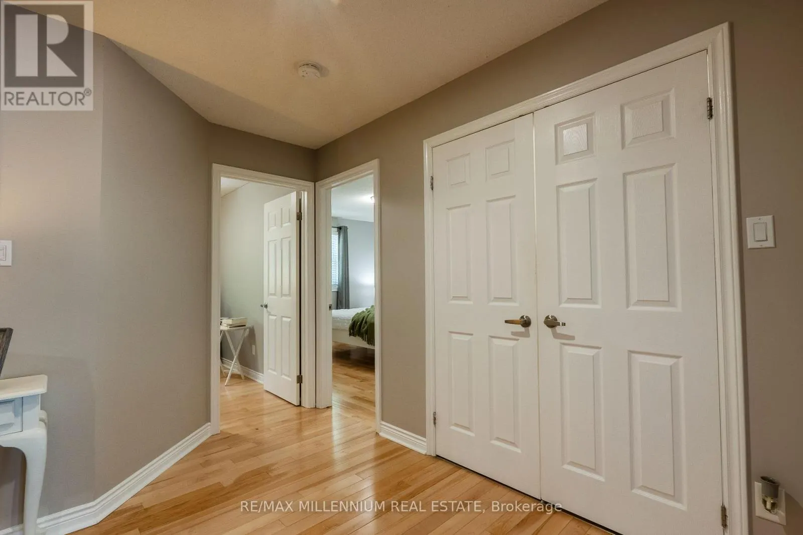 11 - 230 MEADOWBROOK DRIVE