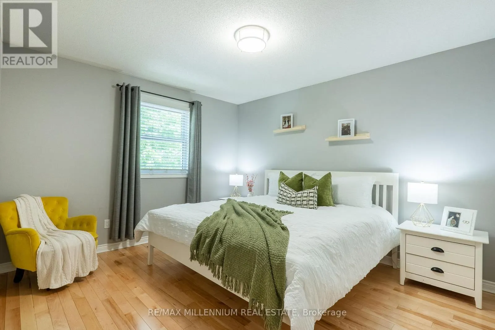 11 - 230 MEADOWBROOK DRIVE
