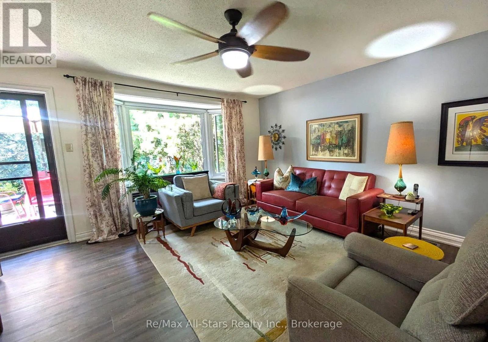 501 - 200 EAST STREET S #501