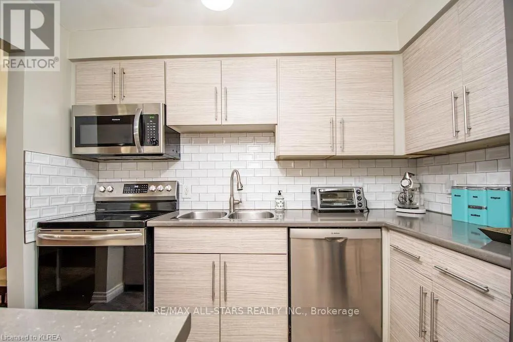 501 - 200 EAST STREET S #501
