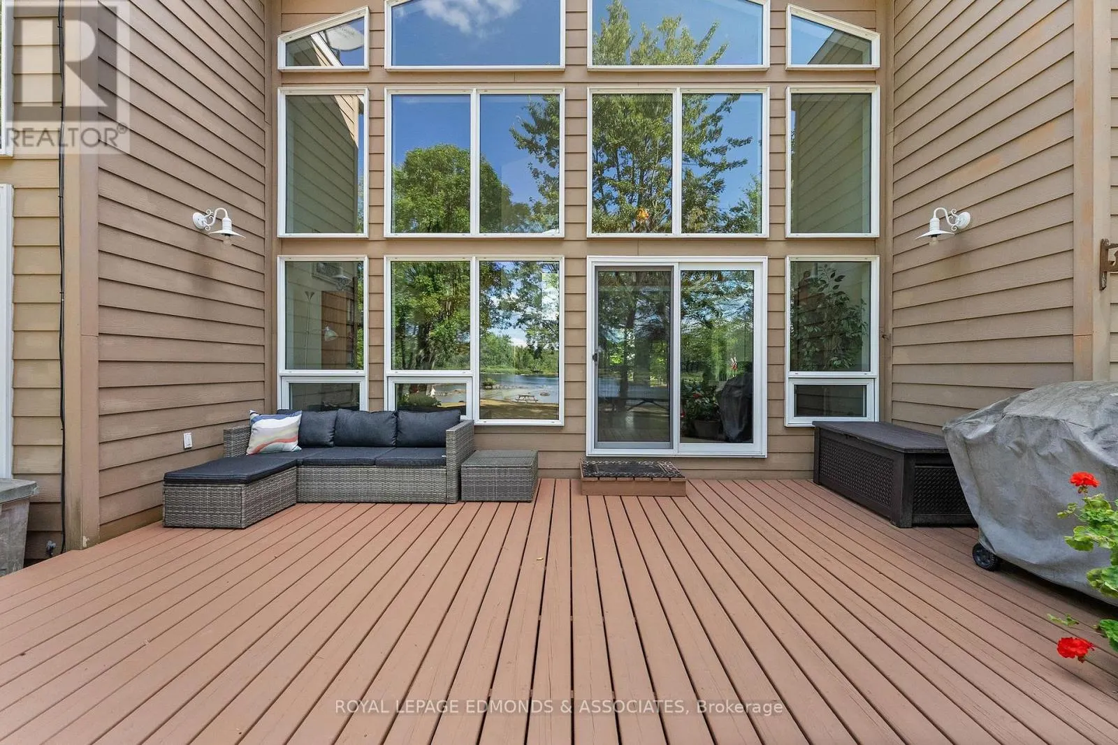 117 BLUE DANUBE WAY