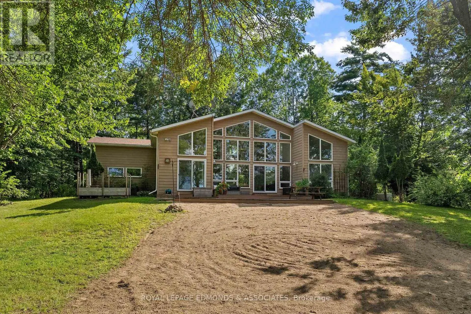 117 BLUE DANUBE WAY