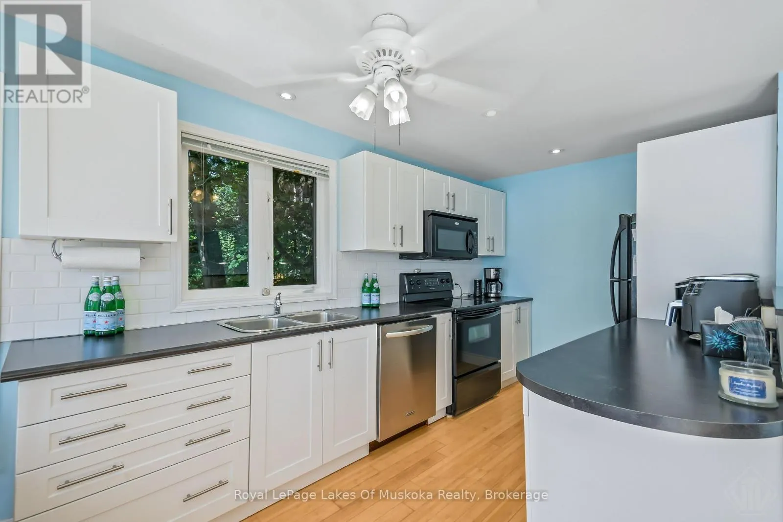 311 LAKE VERNON W/A