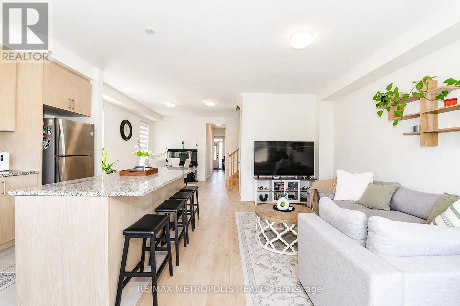 421 TREVOR STREET