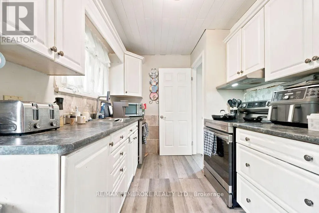 393 BIGGS ROAD