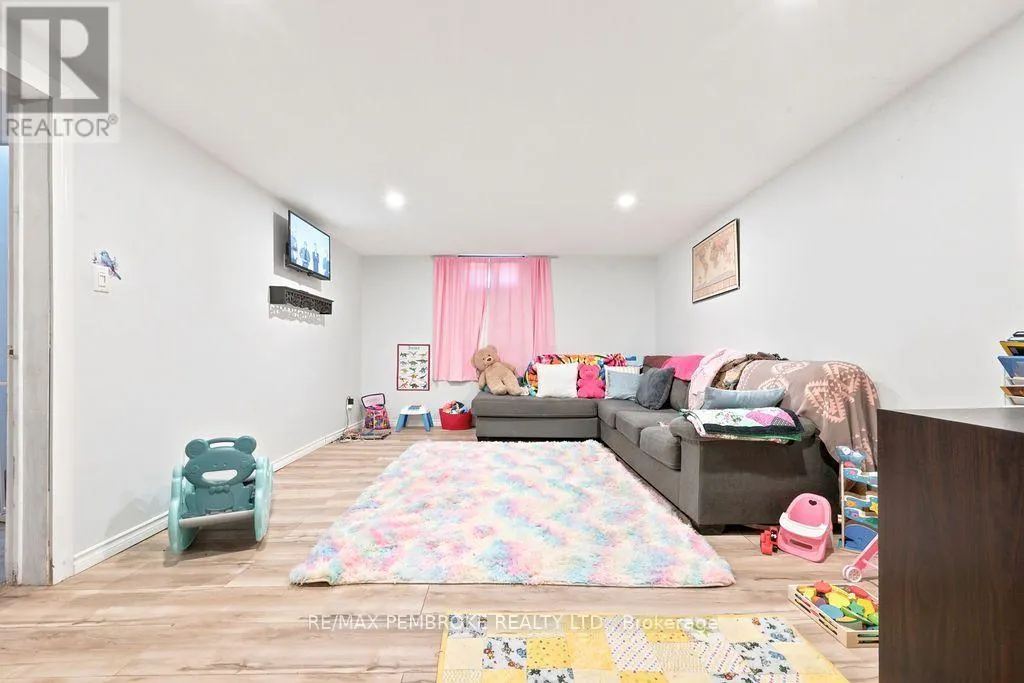 393 BIGGS ROAD