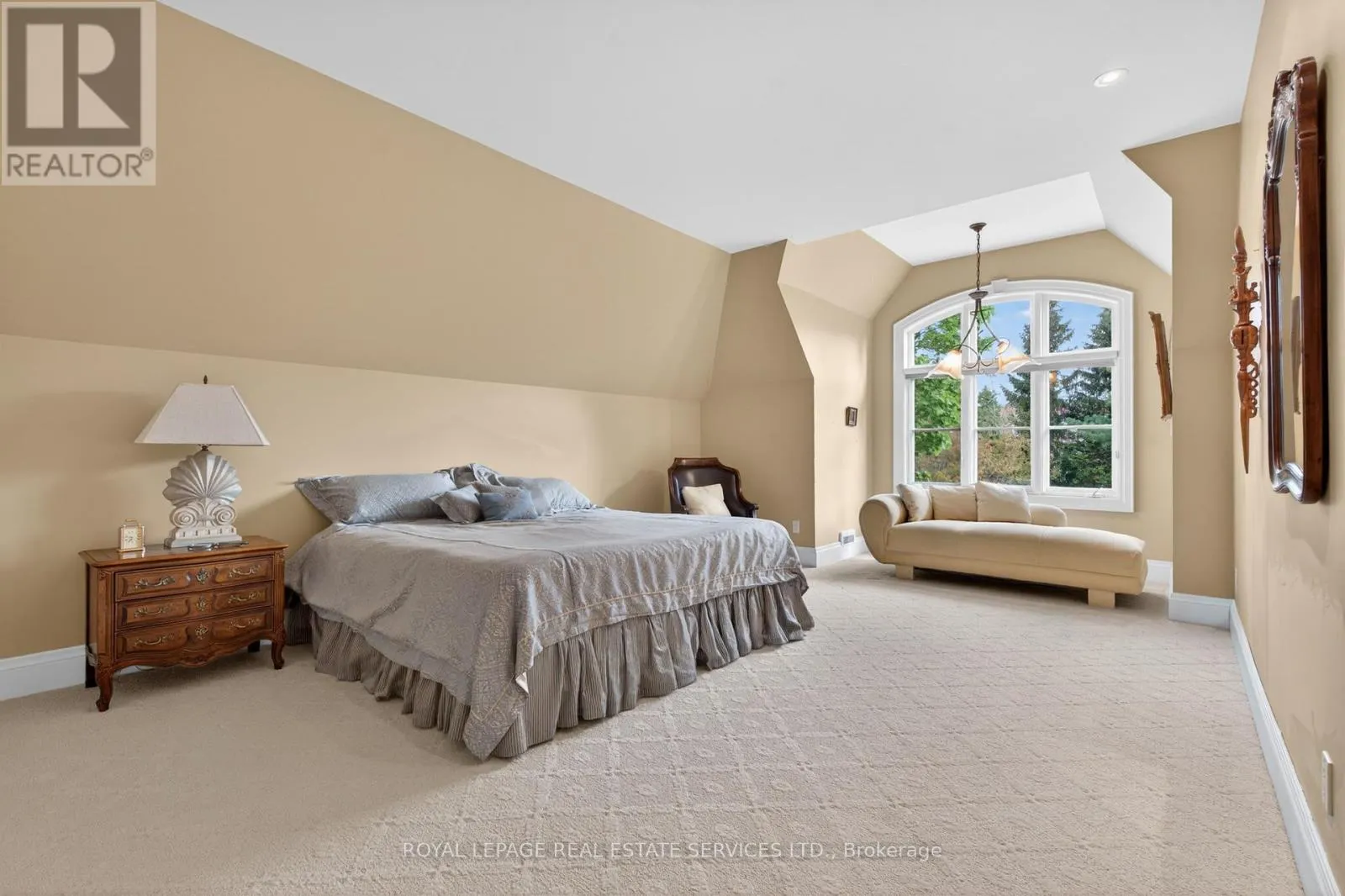 3476 VINEHAVEN TRAIL