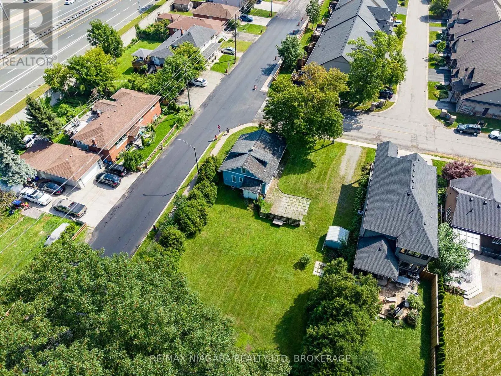 5469 PRINCE EDWARD AVENUE