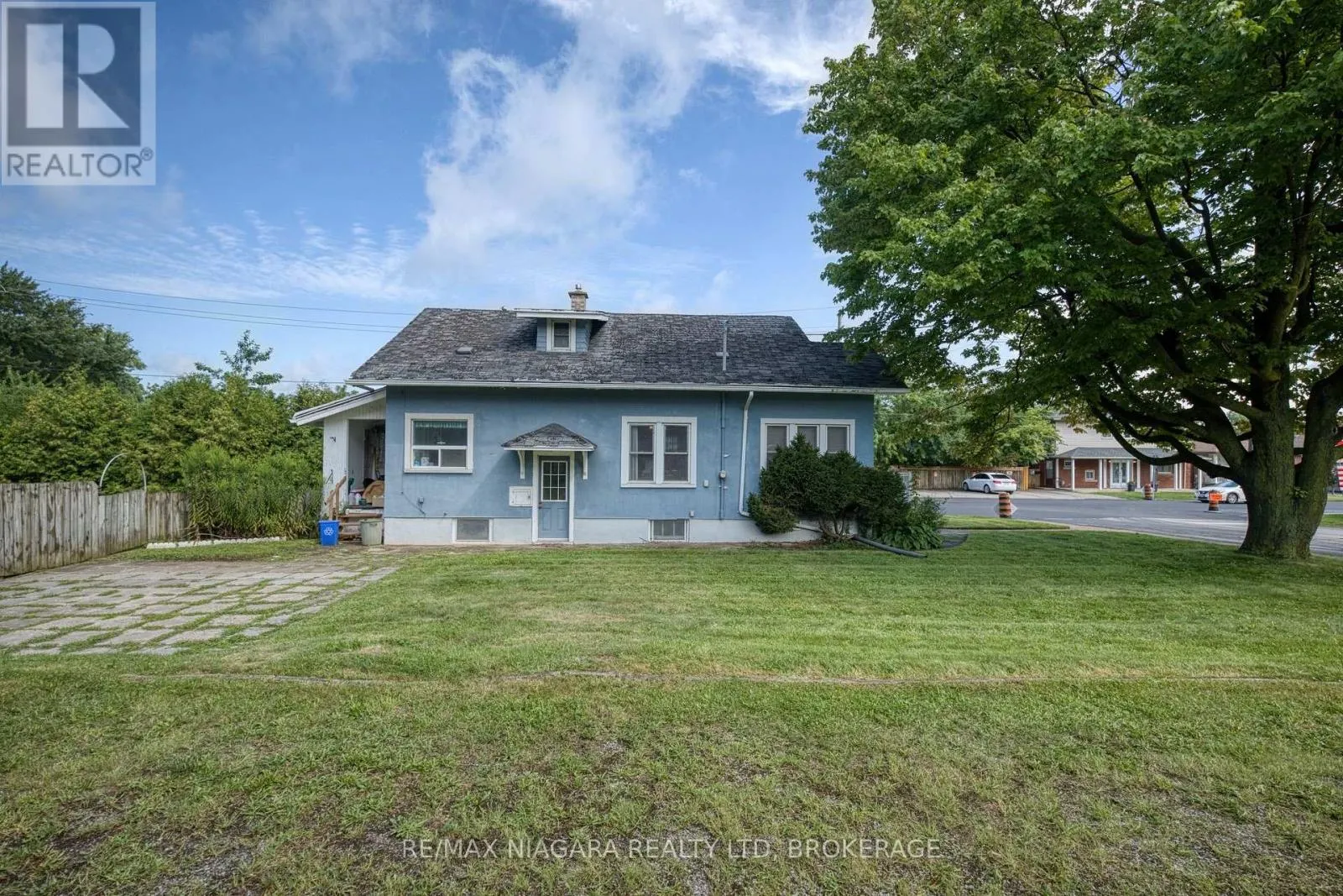 5469 PRINCE EDWARD AVENUE
