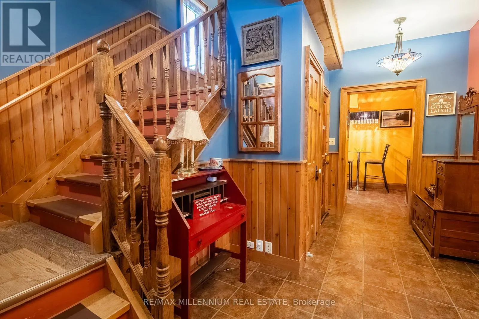 830 MUSKOKA ROAD S